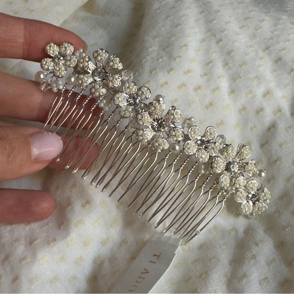 TI ADORO bridal Sparkling Floral Crystal Hair Comb